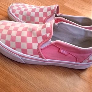 Vans pink checkered fashion sneakers sz7.5